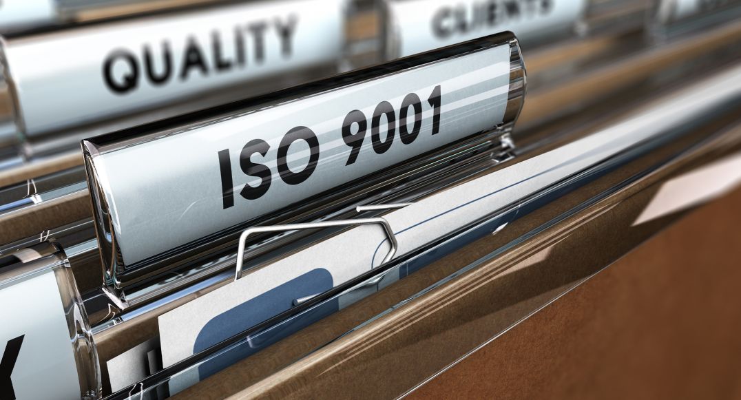 File marker stating ISO 9001